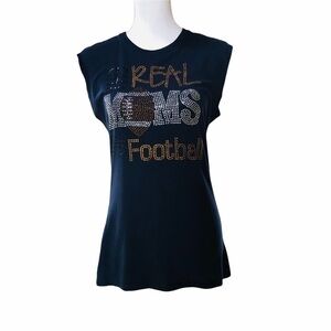 THE REAL MOMS OF FOOTBALL T-SHIRT - Size large